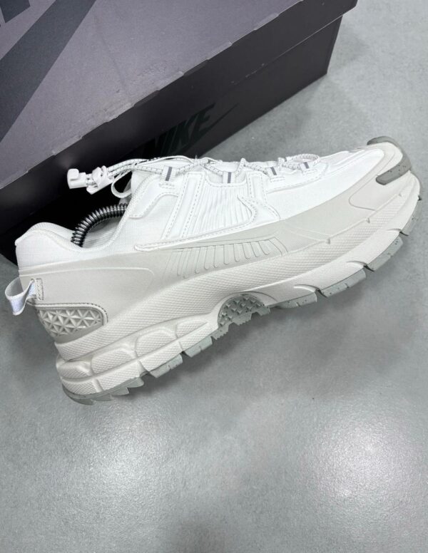 Nike Vomero Hombre/Dama