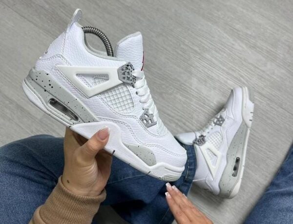 Jordan Retro 4 Hombre