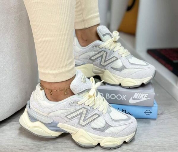 New Balance 9060 Dama
